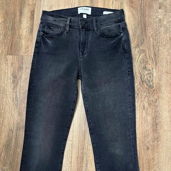 FRAME Women's Black Distressed Le Skinny de Jeanne Cropped Jeans Size 26 - Picture 5 of 9